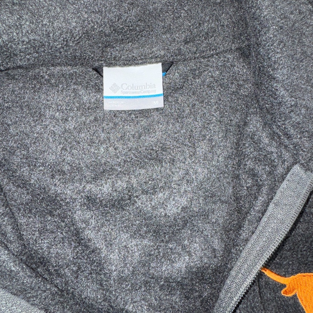 Columbia Texas grey fleece jacket 🧥 In perfect condition has only been worn once - Picture 5 of 8